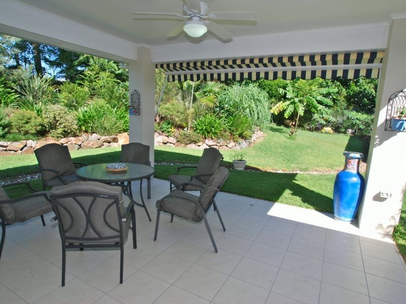 11 Tingara Ct, Tewantin QLD 4565