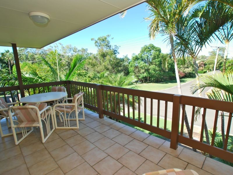 18 Ray St, Sunshine Beach QLD 4567
