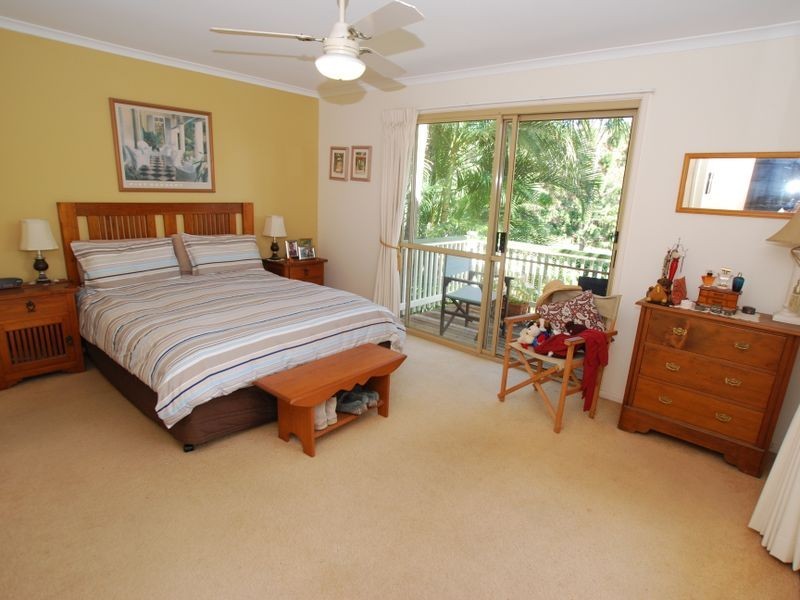 29 Leslie Dr, Noosa Heads QLD 4567