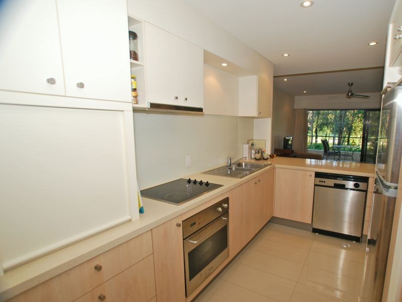828/61 Noosa Springs Drive, Noosa Heads QLD 4567