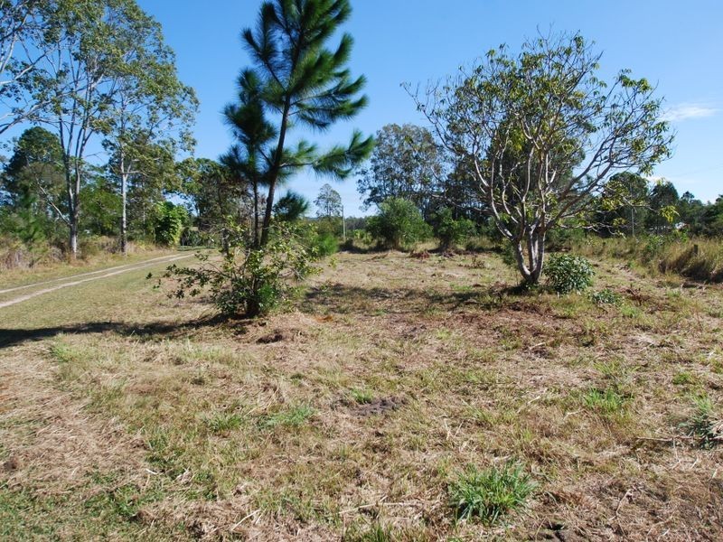 9 Cootharaba Downs Rd, Boreen Point QLD 4565