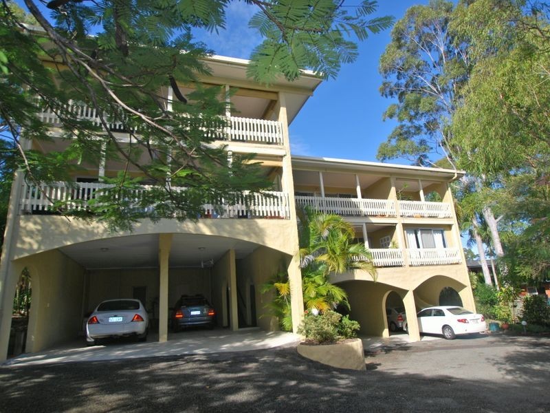 2/8 Natasha Av, Noosa Heads QLD 4567