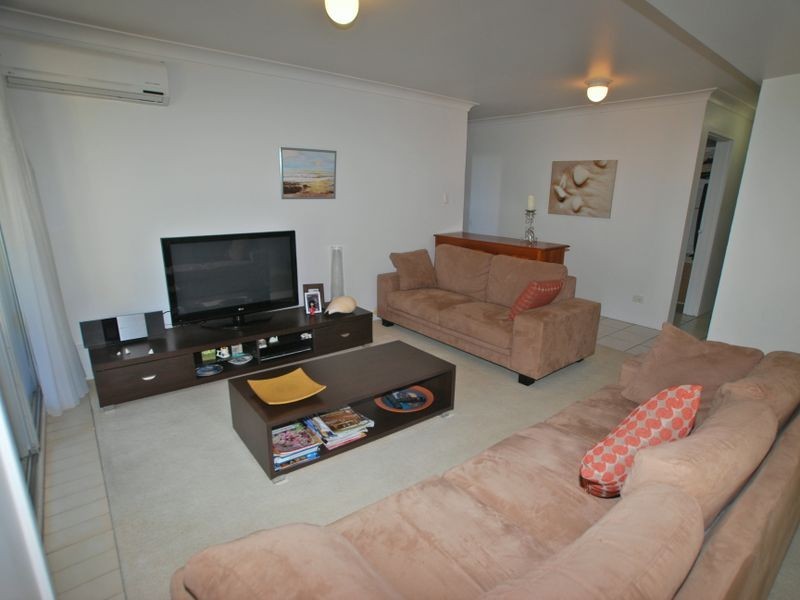 2/8 Natasha Av, Noosa Heads QLD 4567