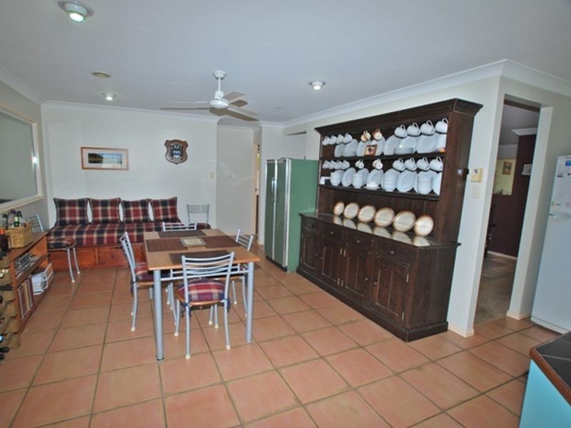 57 Griffith Av, Tewantin QLD 4565