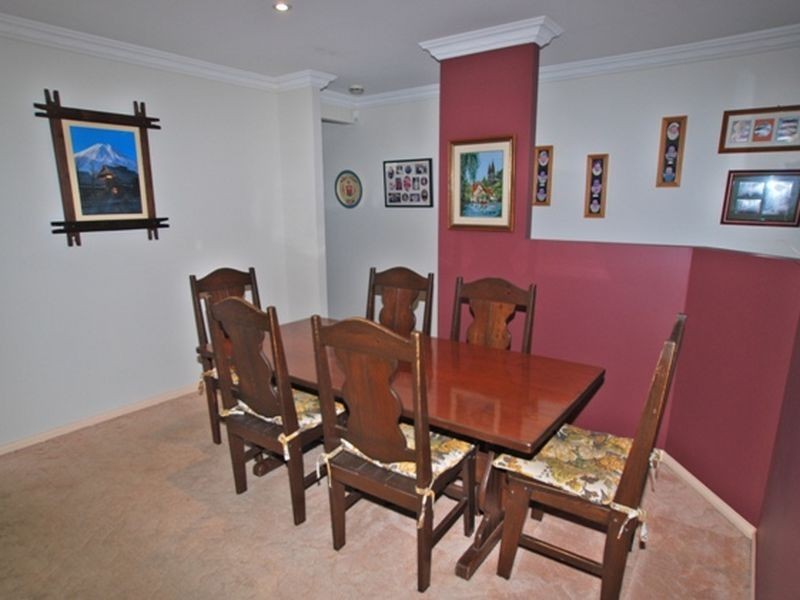 57 Griffith Av, Tewantin QLD 4565