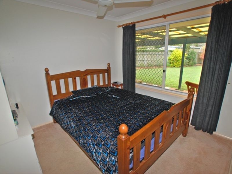 57 Griffith Av, Tewantin QLD 4565