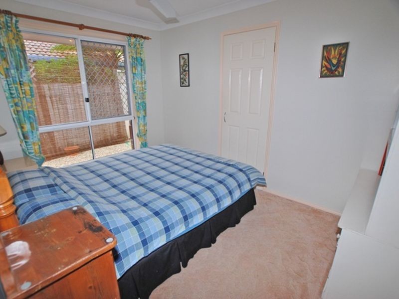 57 Griffith Av, Tewantin QLD 4565