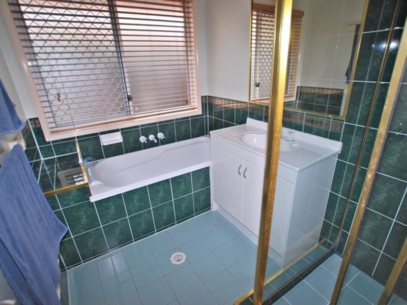 57 Griffith Av, Tewantin QLD 4565