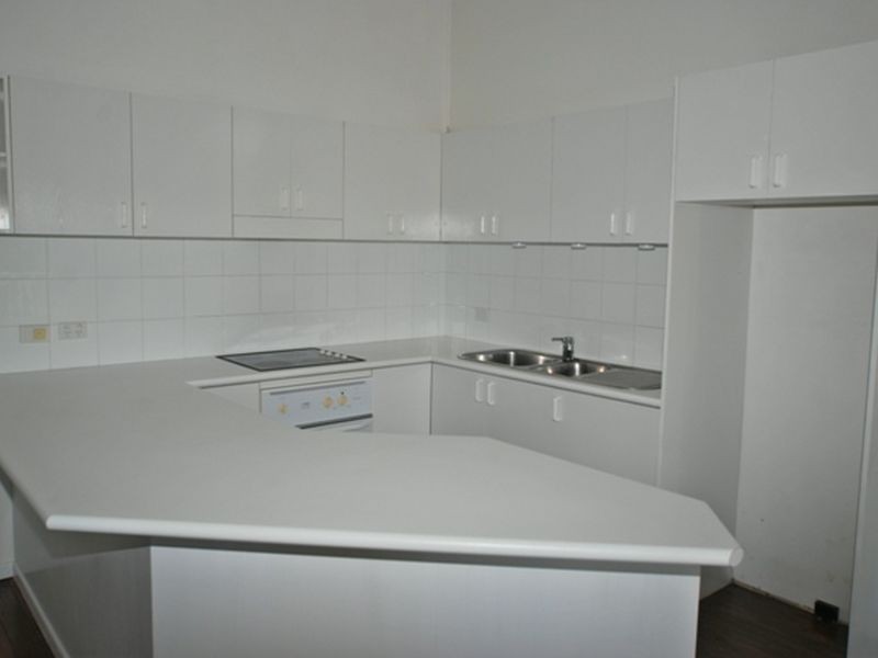 2/5 Attunga Ht, Noosa Heads QLD 4567