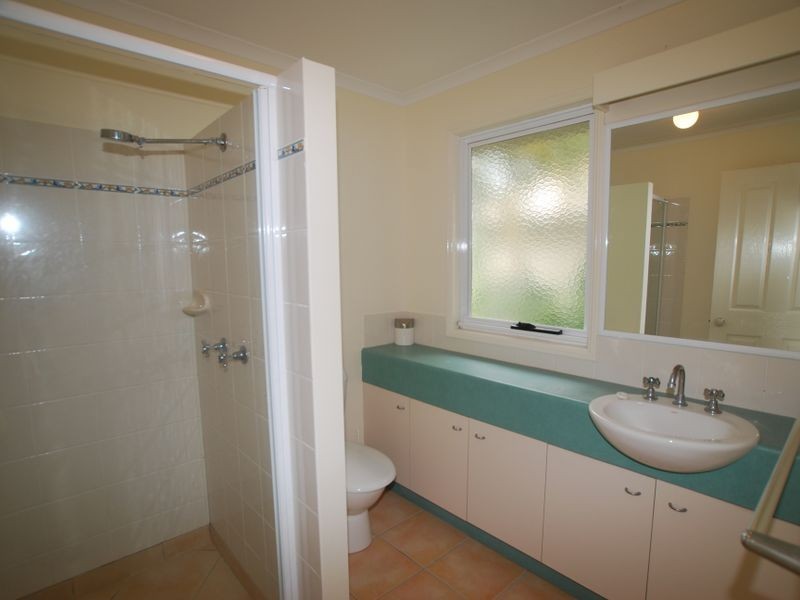 27/18-20 Lake Weyba Dr, Noosaville QLD 4566