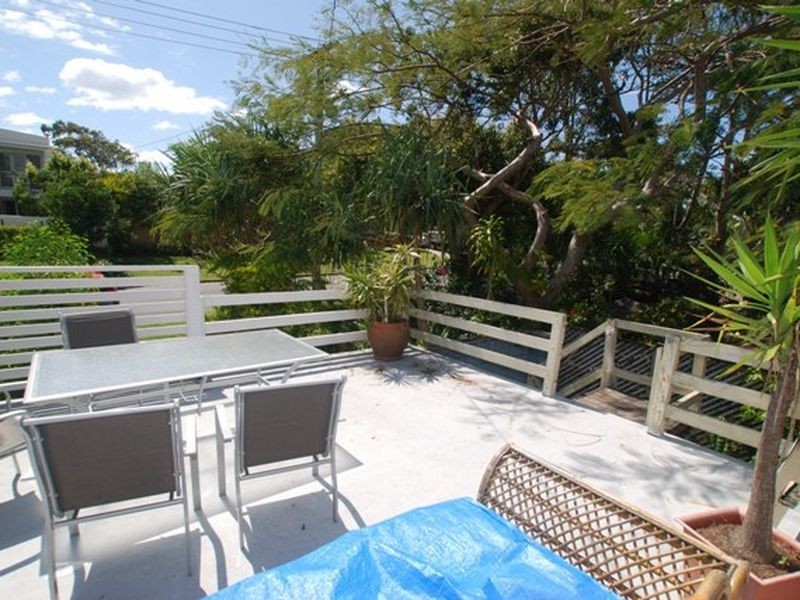 41 Weyba St, Sunshine Beach QLD 4567