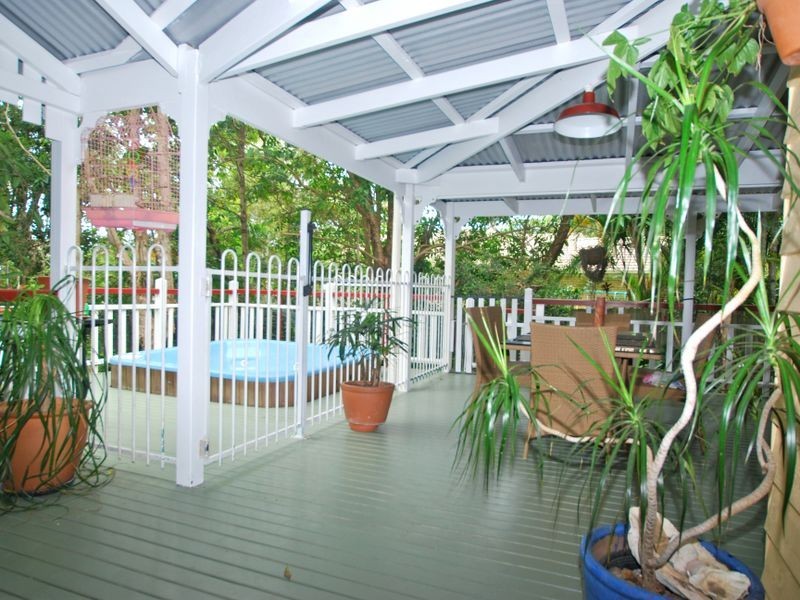 16 Lilly Pilly Pl, Noosaville QLD 4566