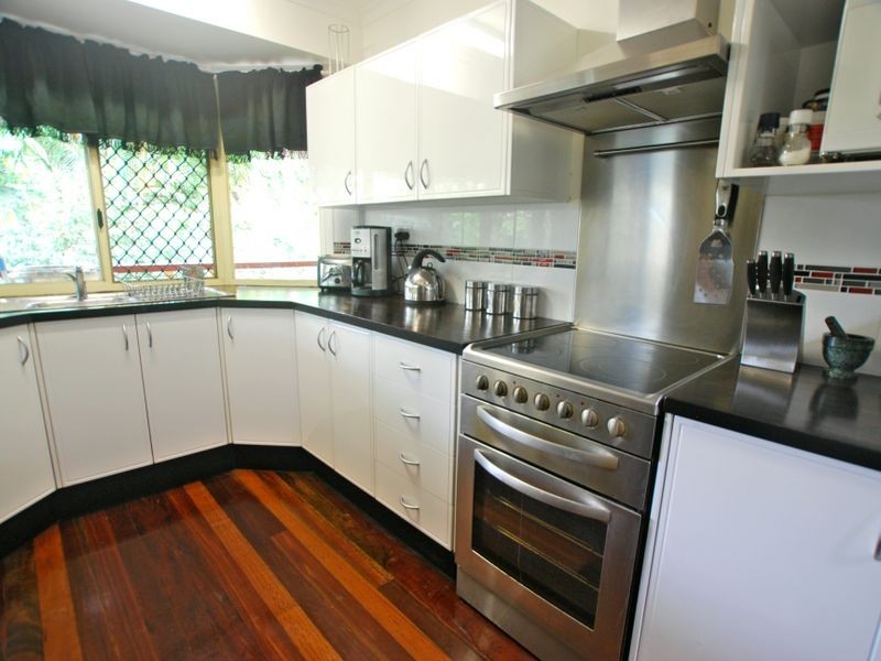 16 Lilly Pilly Pl, Noosaville QLD 4566