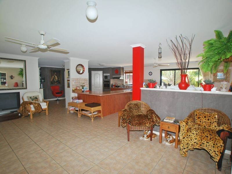 6 Bungee Ct, Tewantin QLD 4565