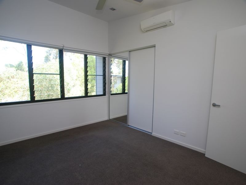 House 32/90 Beach Road, Boreen Point QLD 4565