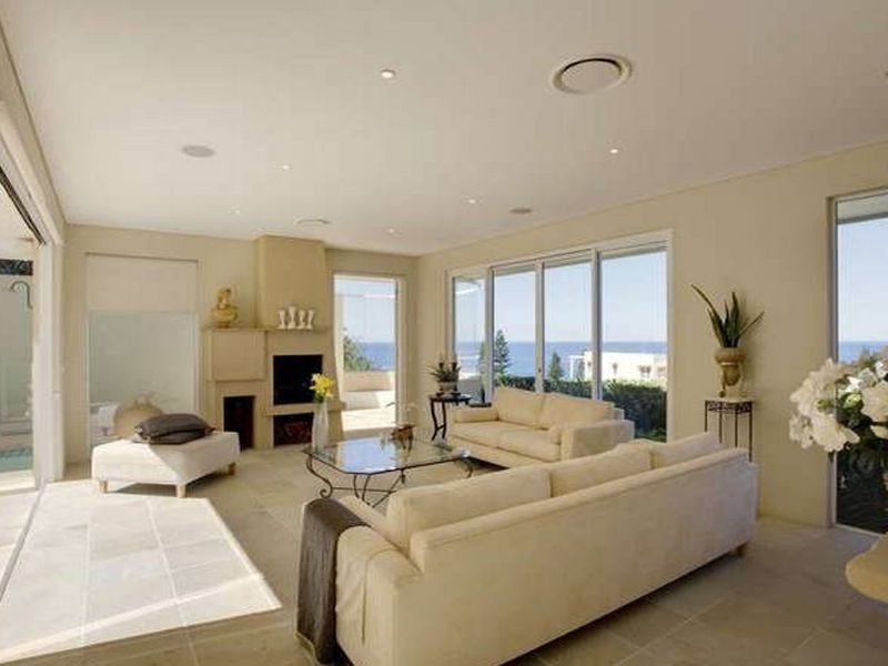 6 Kiamba Ct, Sunshine Beach QLD 4567
