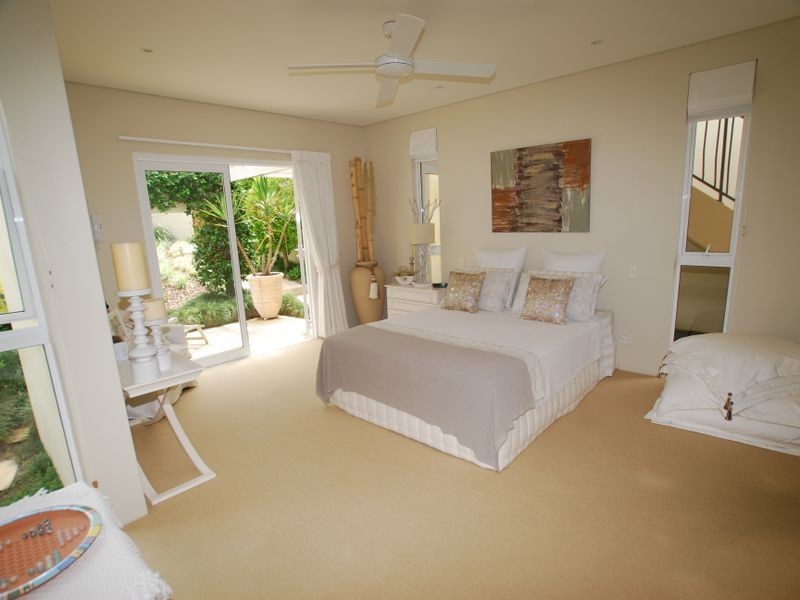 6 Kiamba Ct, Sunshine Beach QLD 4567