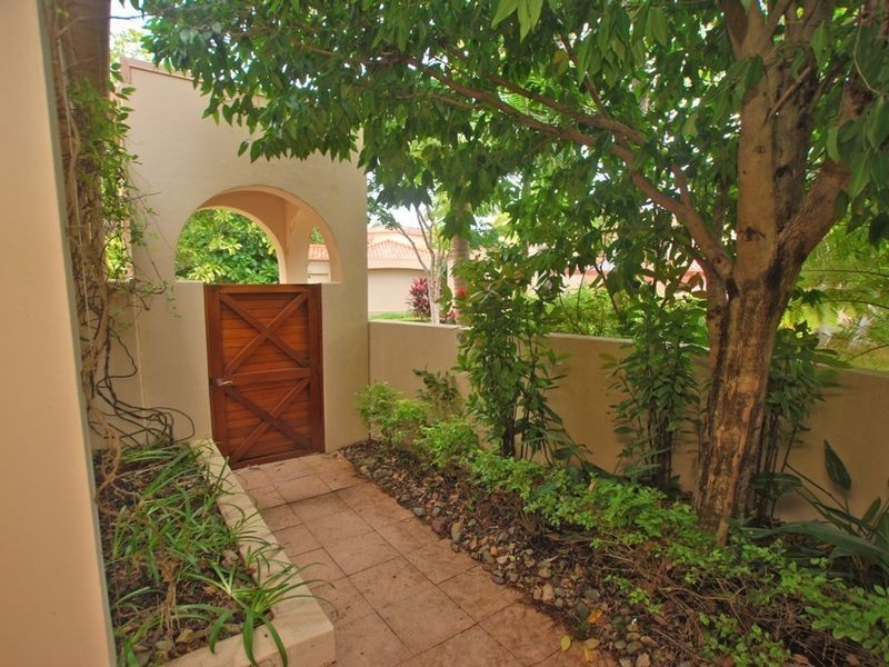 Villa 153/61 Noosa Springs Dr, Castaways Beach QLD 4567