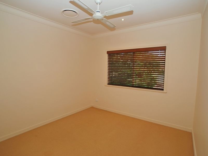 Villa 153/61 Noosa Springs Dr, Castaways Beach QLD 4567