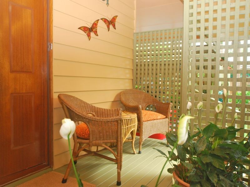 4 Val Cr, Noosaville QLD 4566