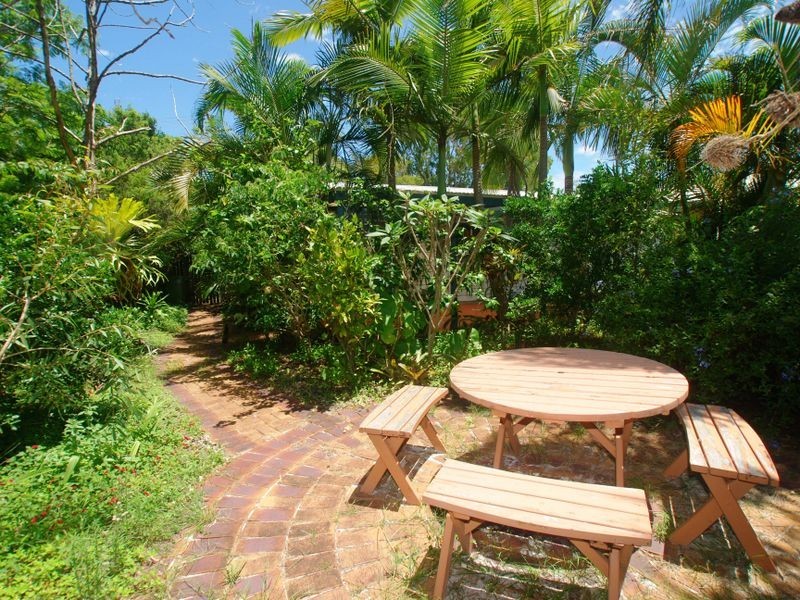 41 Dame Patti Drive, Sunrise Beach QLD 4567