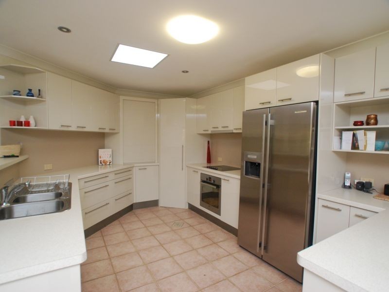 3 Lowe Ct, Tewantin QLD 4565