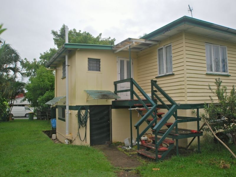 4 Ashford St, Tewantin QLD 4565
