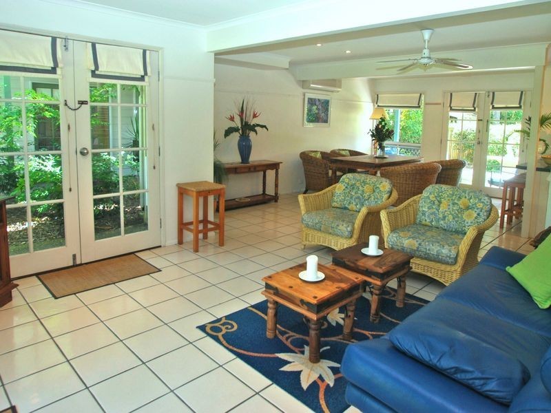 5/12 Robert St, Noosaville QLD 4566