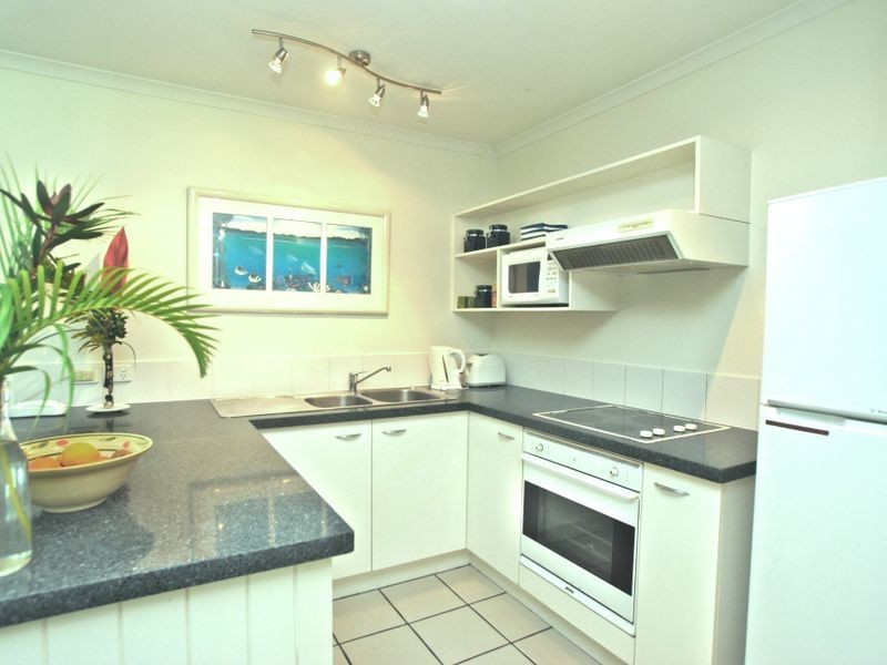5/12 Robert St, Noosaville QLD 4566
