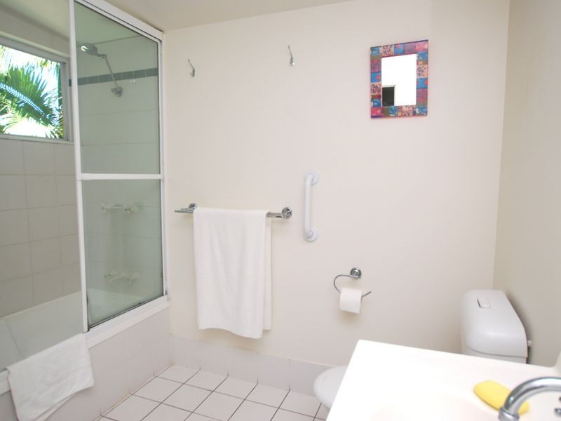 5/12 Robert St, Noosaville QLD 4566