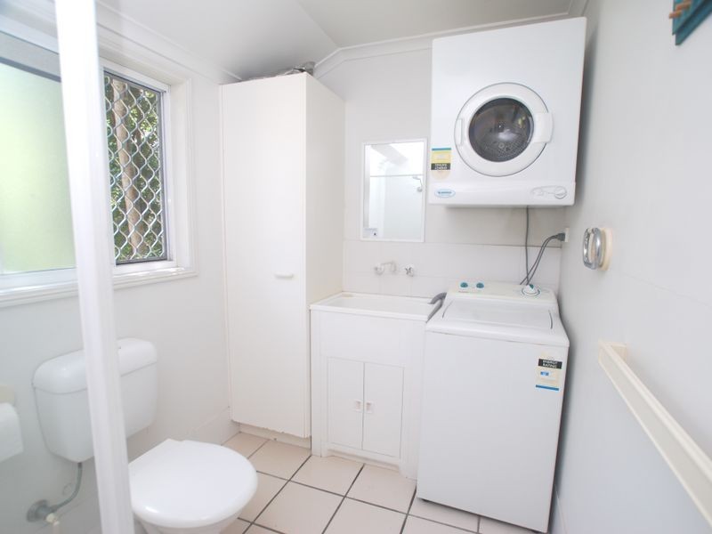 5/12 Robert St, Noosaville QLD 4566