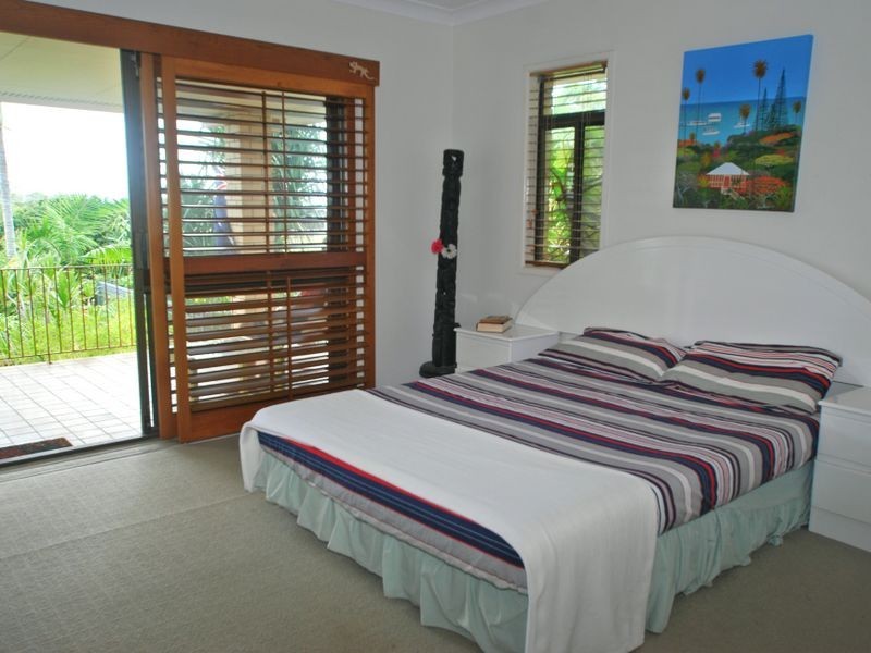 14 Arkana Dr, Noosa Heads QLD 4567