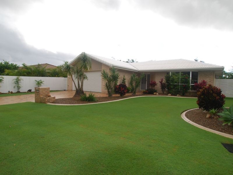 3 Aquamarine Cct, Noosaville QLD 4566