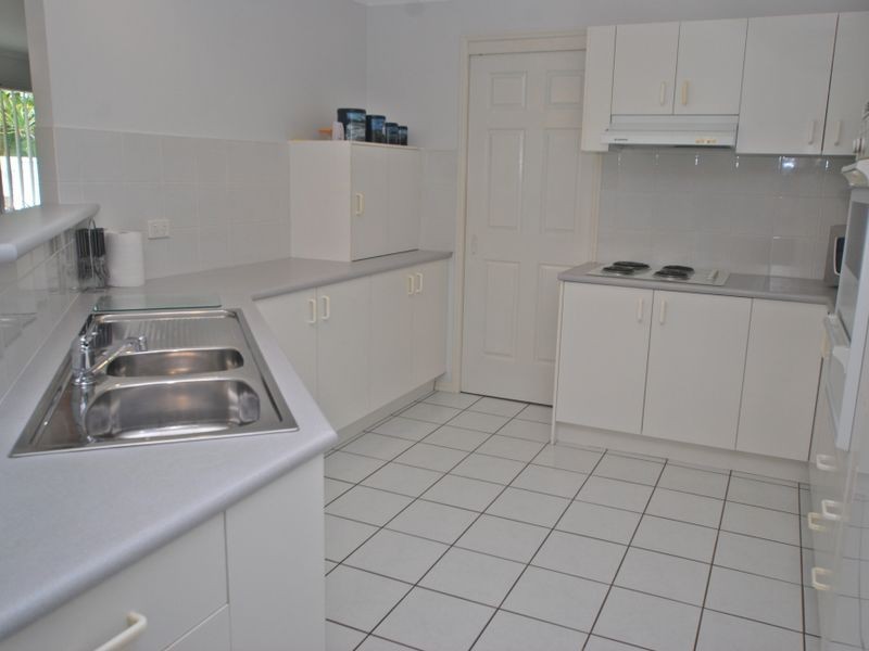 3 Aquamarine Cct, Noosaville QLD 4566