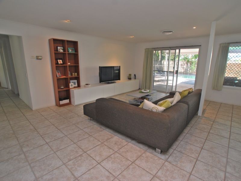 71 Cooroy Noosa Rd, Tewantin QLD 4565