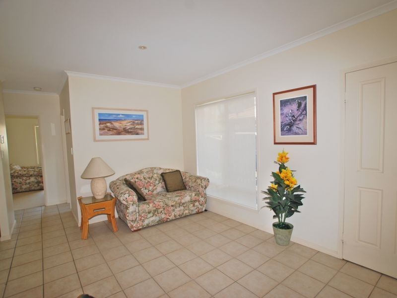 1/2 Sarena Ct, Sunshine Beach QLD 4567