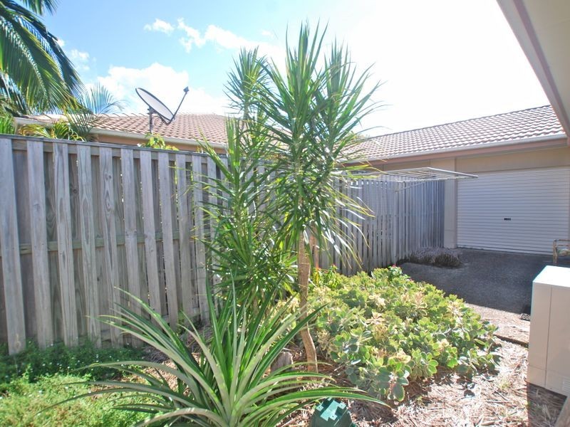1/2 Sarena Ct, Sunshine Beach QLD 4567