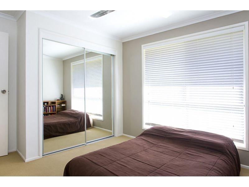 33 Orient Dr, Sunrise Beach QLD 4567