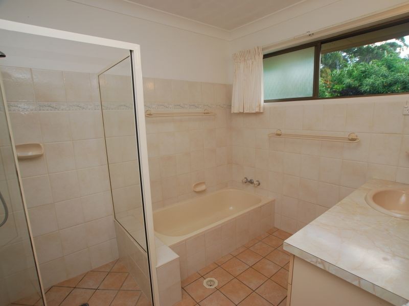 20 Cedarleigh Dr, Tewantin QLD 4565