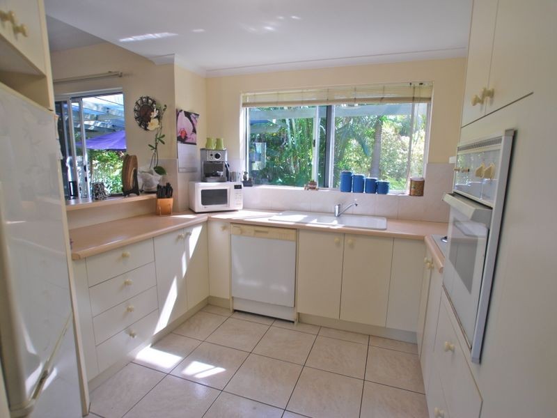 3/63 Southern Cross Pd, Sunrise Beach QLD 4567