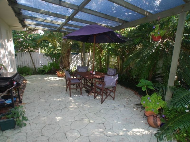 3/63 Southern Cross Pd, Sunrise Beach QLD 4567