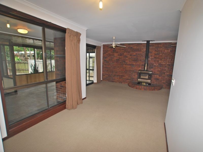 8 Eagle Dr, Tewantin QLD 4565