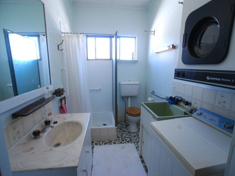 53 Moorindil St, Tewantin QLD 4565