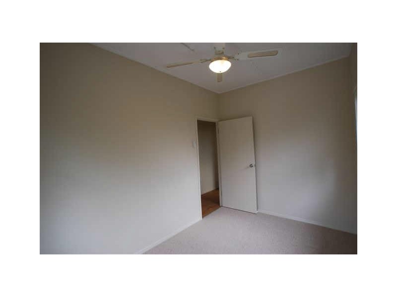 20 Pines Ave, Cooroibah QLD 4565