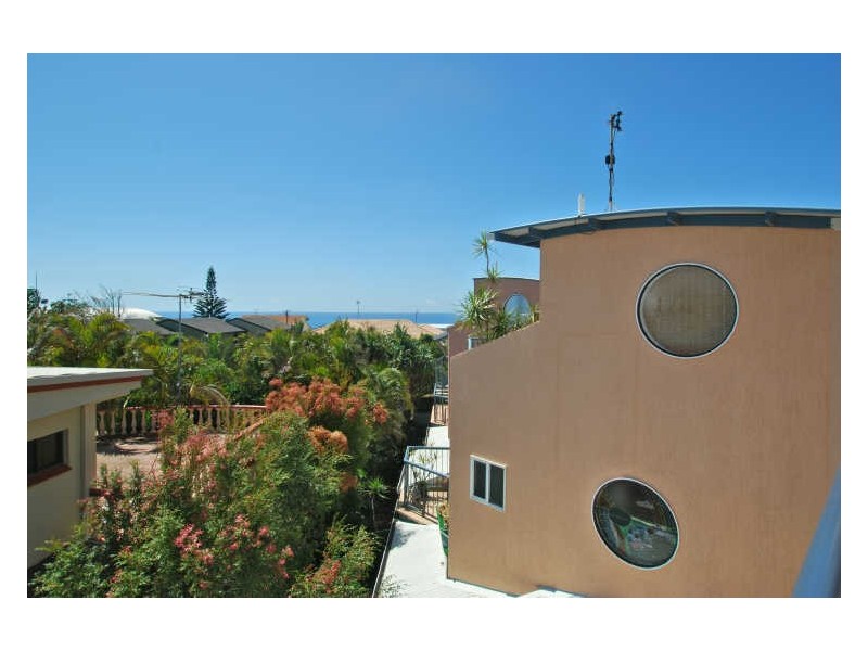 Sunrise Beach QLD 4567