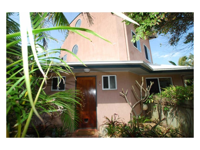 Sunrise Beach QLD 4567