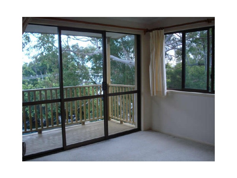 1/11 Bottlebrush Ave, Noosa Heads QLD 4567