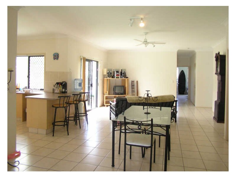 7 Redgum Ct, Noosaville QLD 4566