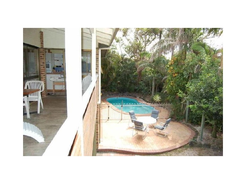 Sunrise Beach QLD 4567