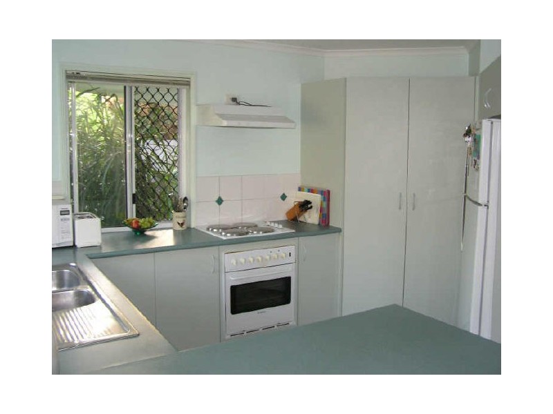 80 Griffith Ave, Tewantin QLD 4565